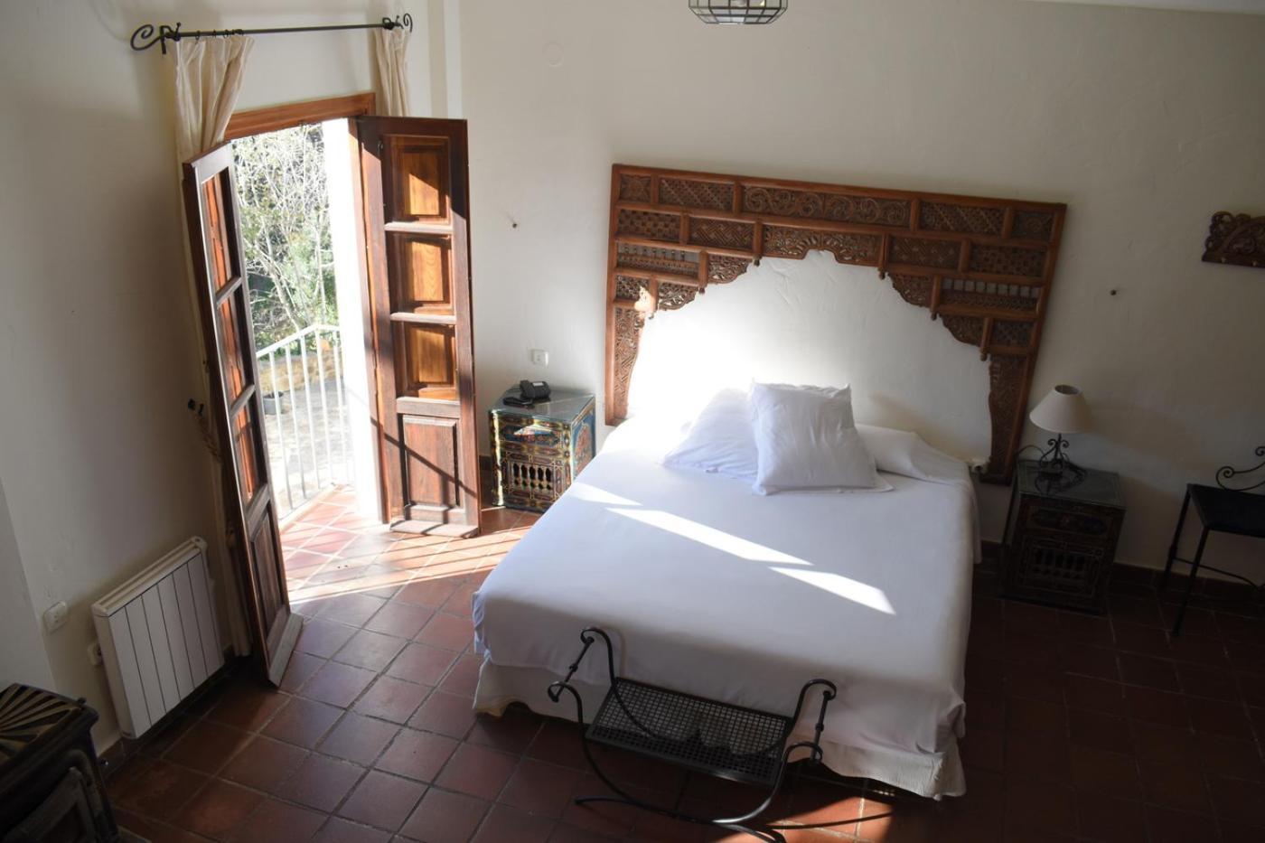 Hotel Humaina Malaga Bagian luar foto